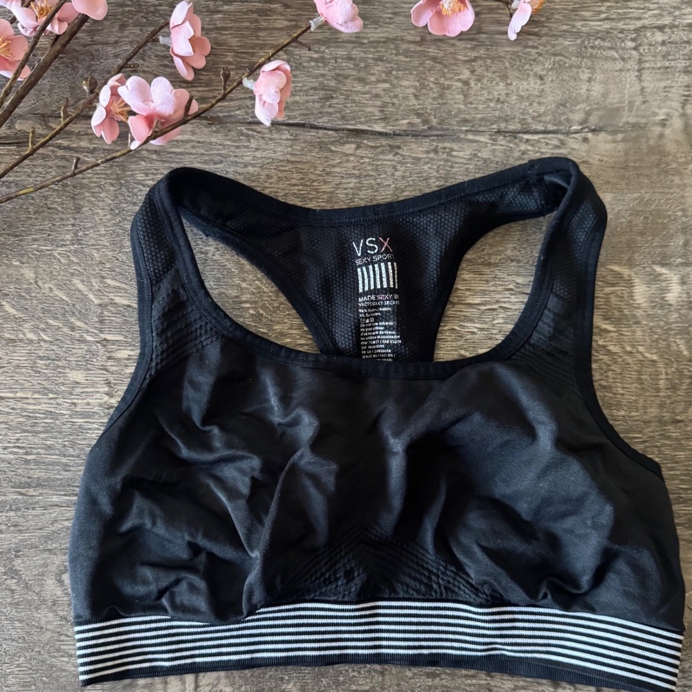 VSX Bra Black Striped Racerback Gym Top Victoria's Secret Sports Medium